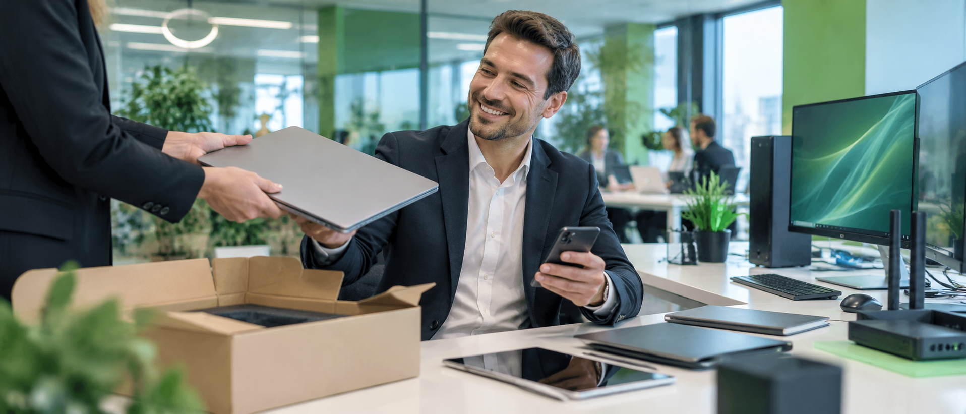 Marca de verificación de ventaja incluida en el renting tecnológico